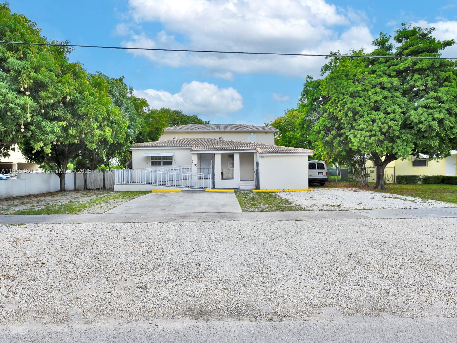 660 Miller Dr, Miami Springs FL 33166 — 4
