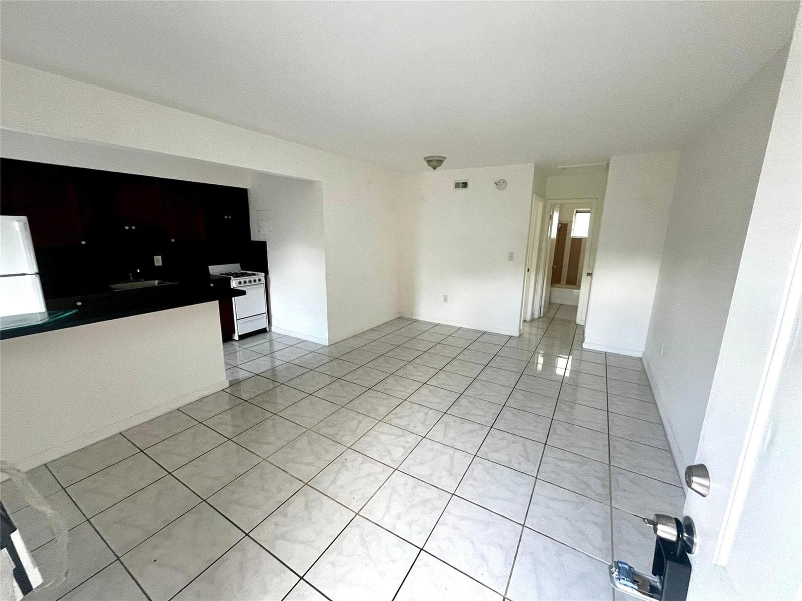 751 NE 83rd Terrace # 18, Miami FL 33138 — 1