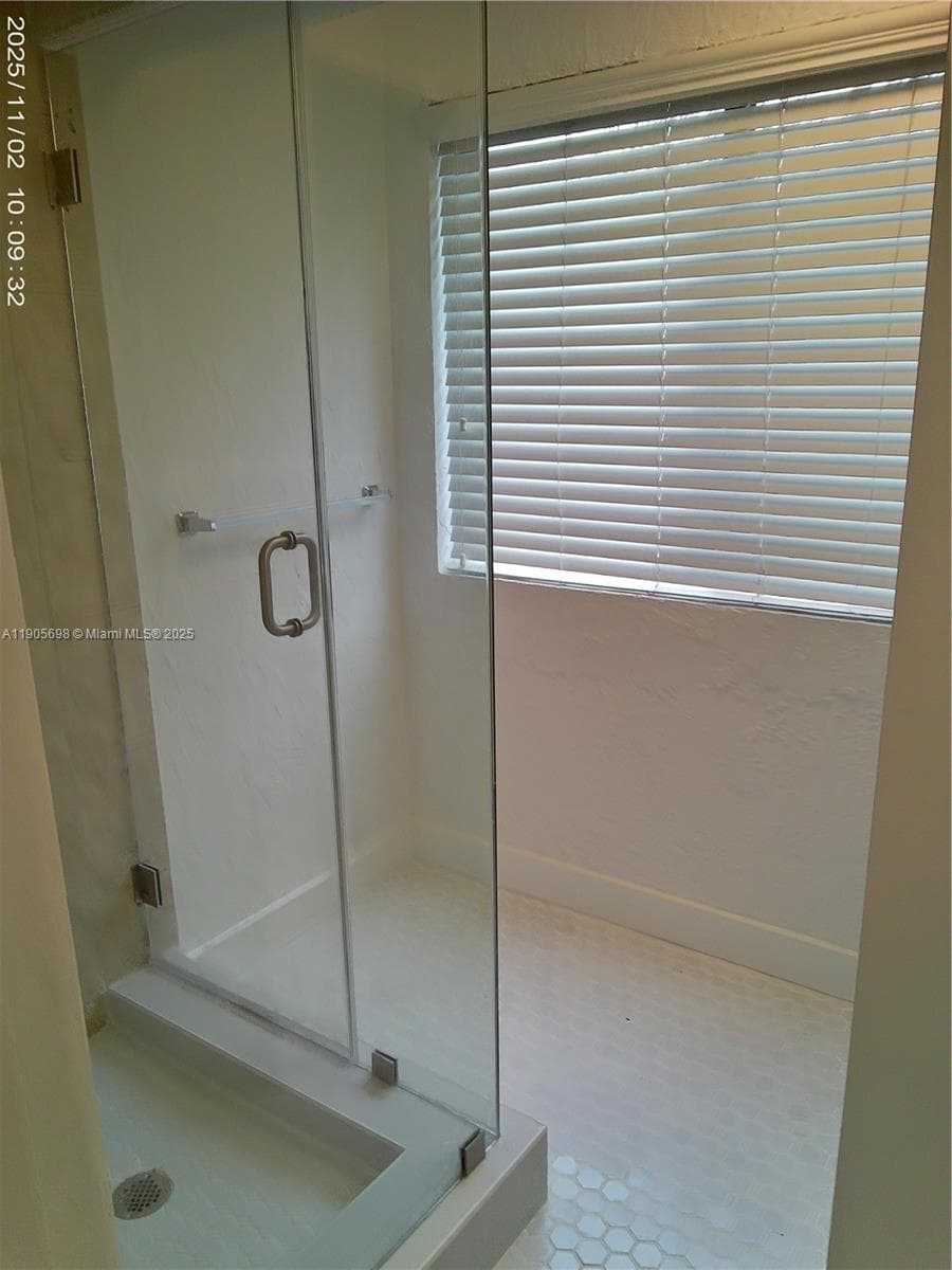 3036 SW 27th Ave # 5, Miami FL 33133 — 16