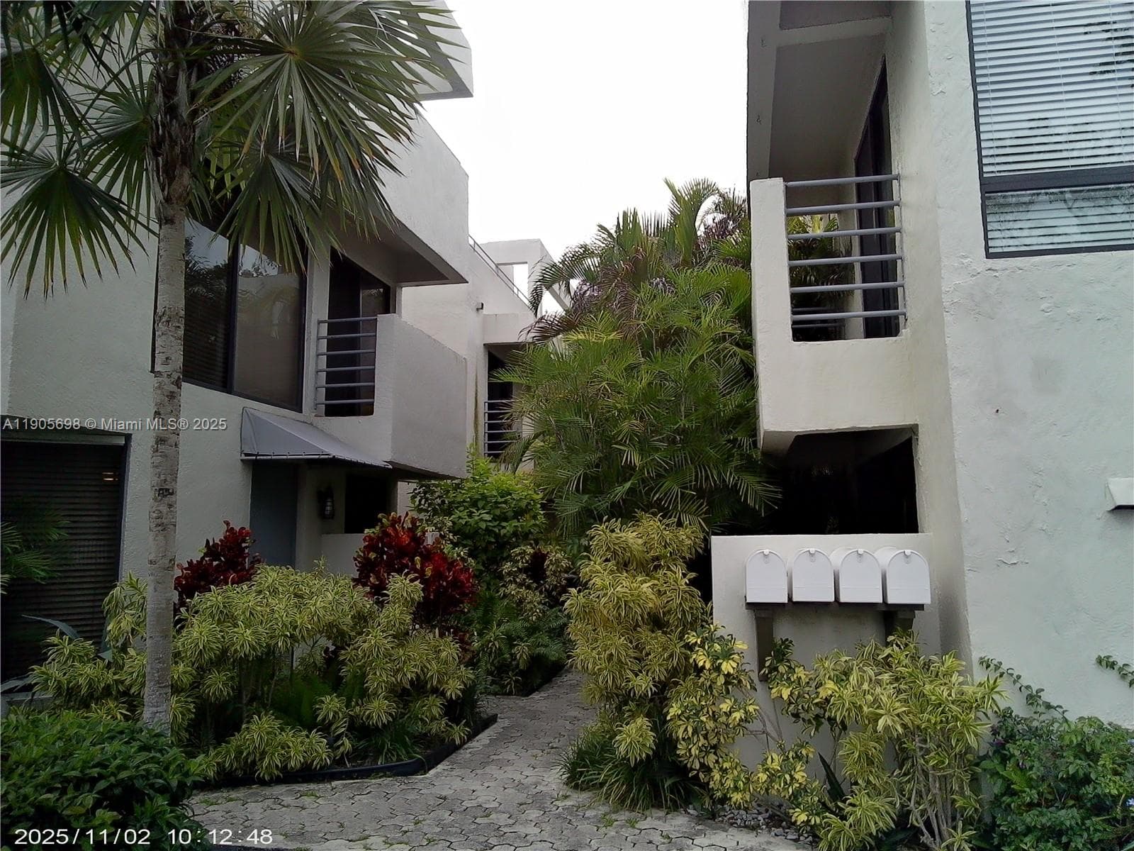 3036 SW 27th Ave # 5, Miami FL 33133 — 21