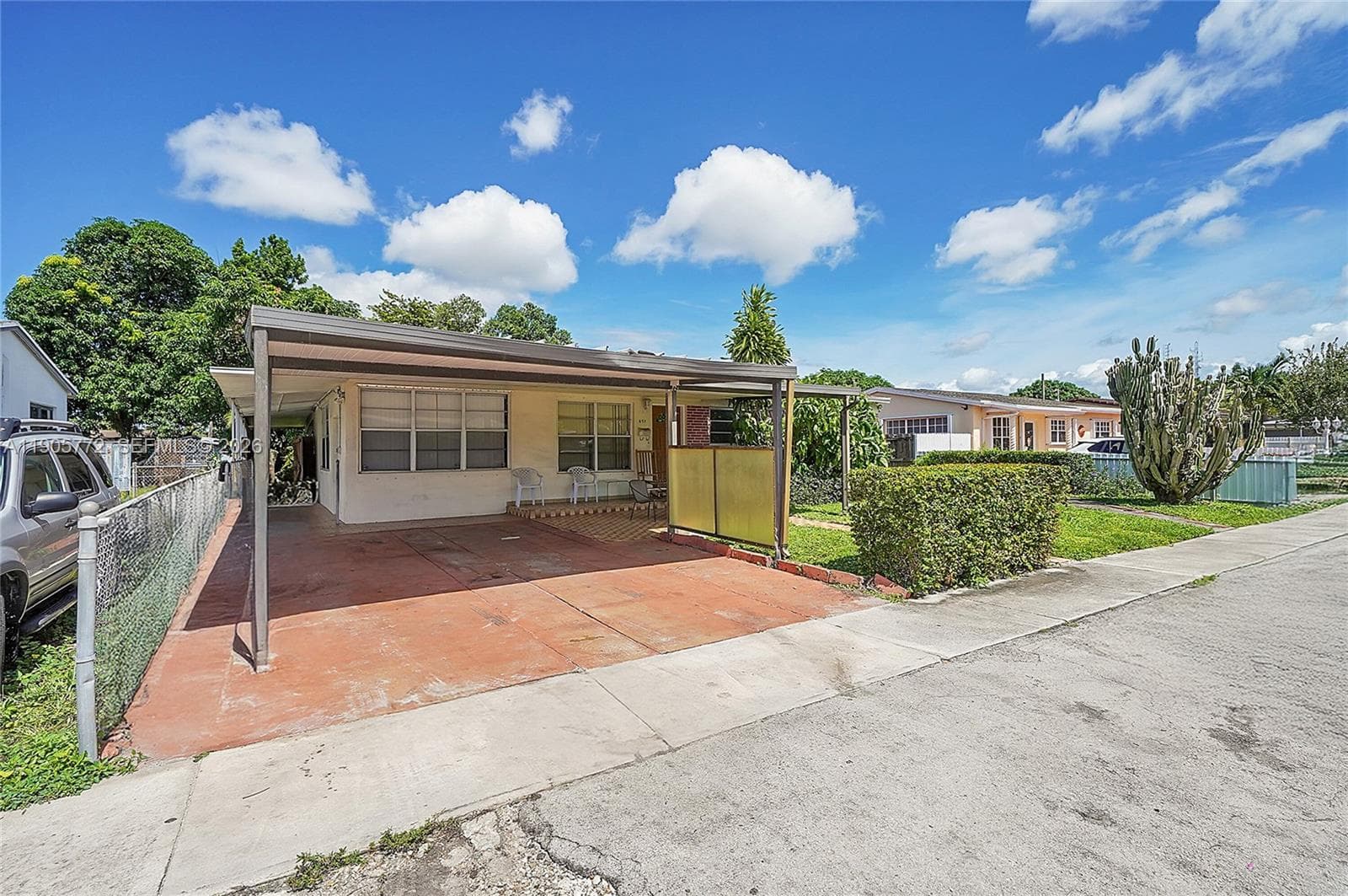 671 E 53rd St, Hialeah FL 33013 — 3