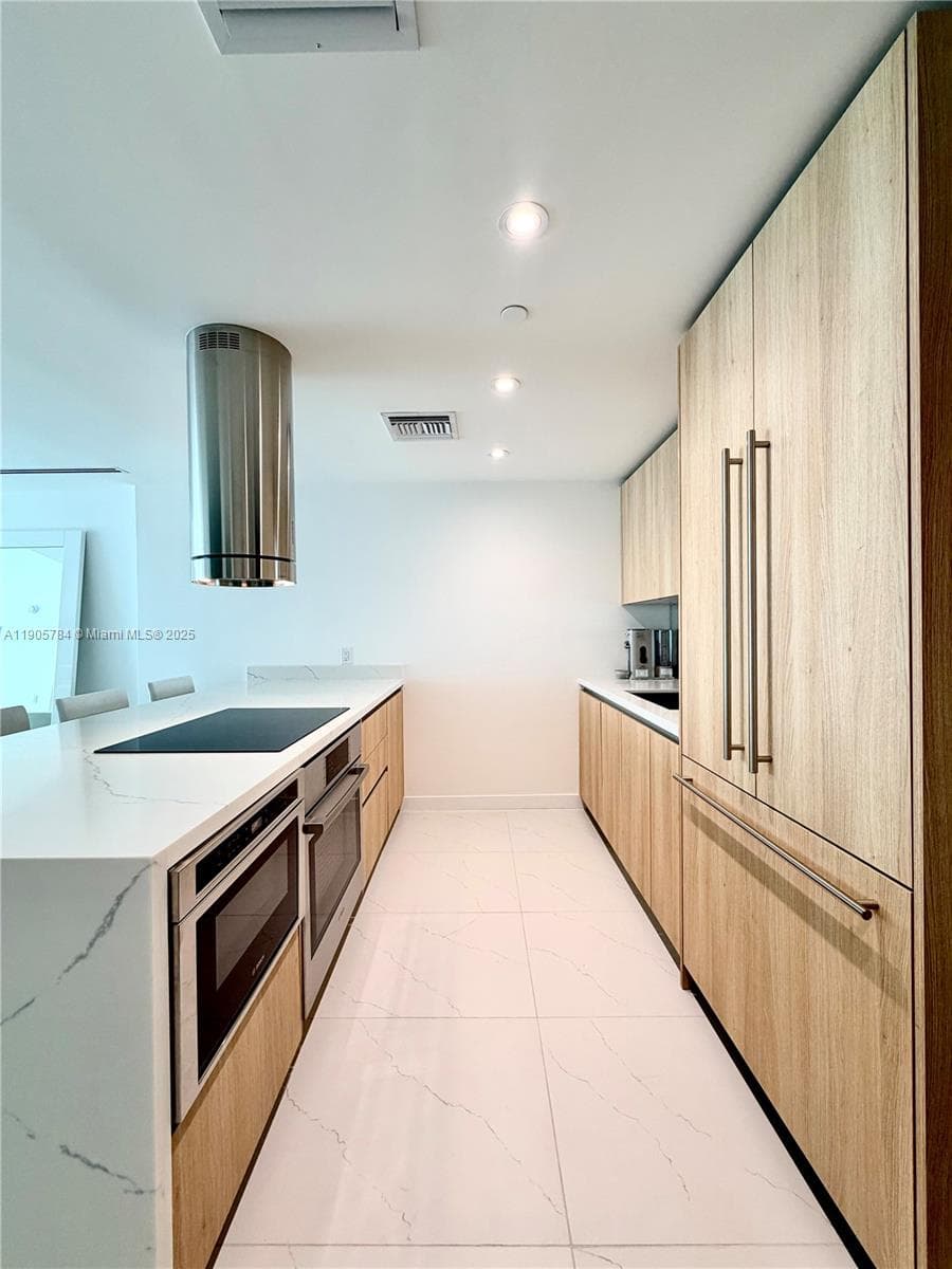 9901 Bay Harbor # 505, Bay Harbor Islands FL 33154 — 7