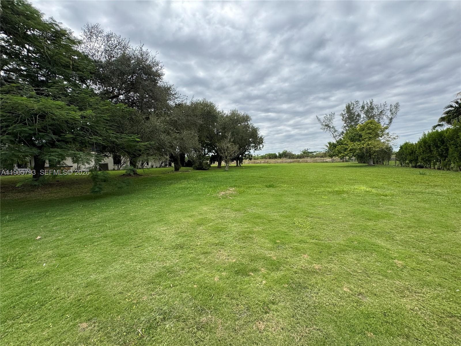 18750 SW 207th Ave, Miami FL 33187 — 4