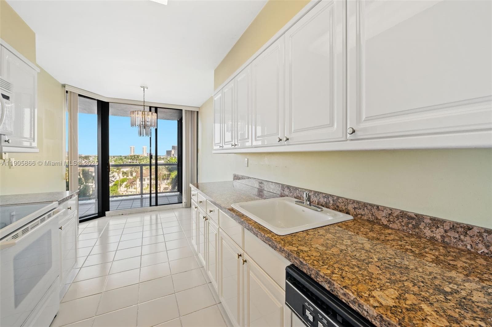 3598 Yacht Club Dr # 602, Aventura FL 33180 — 12
