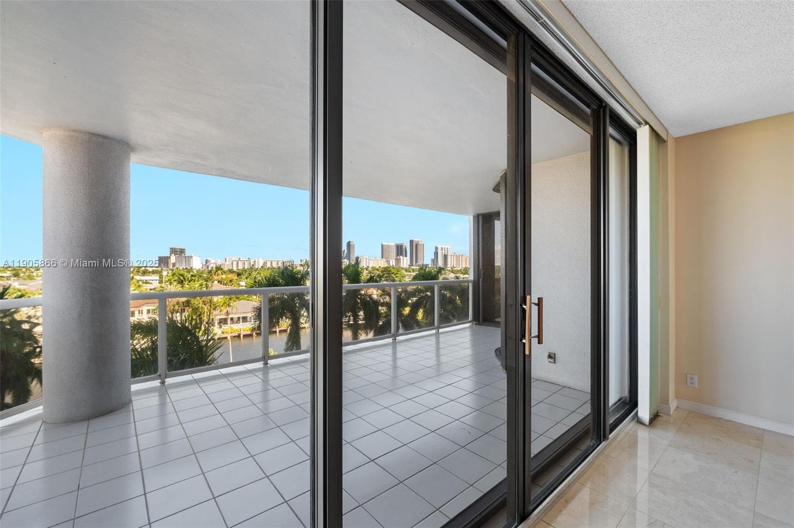 3598 Yacht Club Dr # 602, Aventura FL 33180 — 9