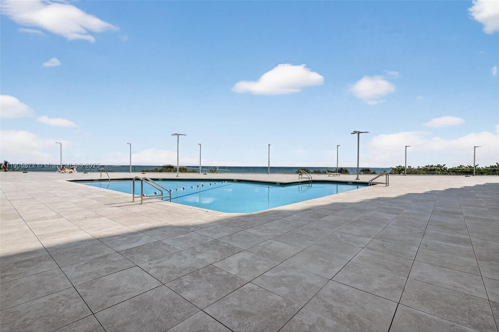 7135 Collins Ave # 705, Miami Beach FL 33141 — 57