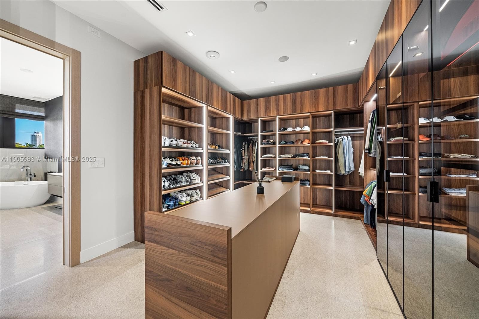 Nautilus Extension 3rd, Miami Beach, FL — 52