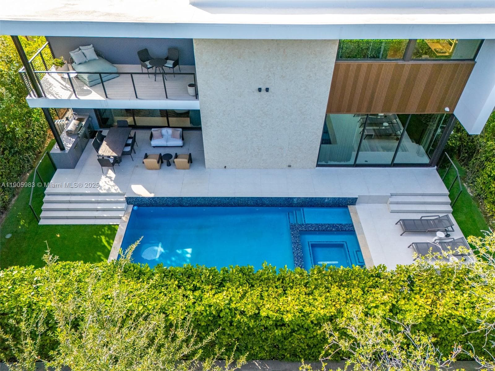 Nautilus Extension 3rd, Miami Beach, FL — 83