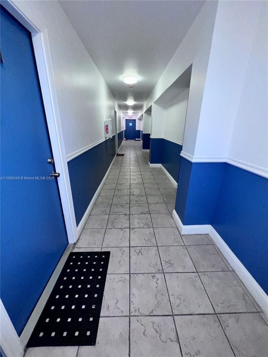 12290 NE 11th Ct # 305, North Miami FL 33161 — 1