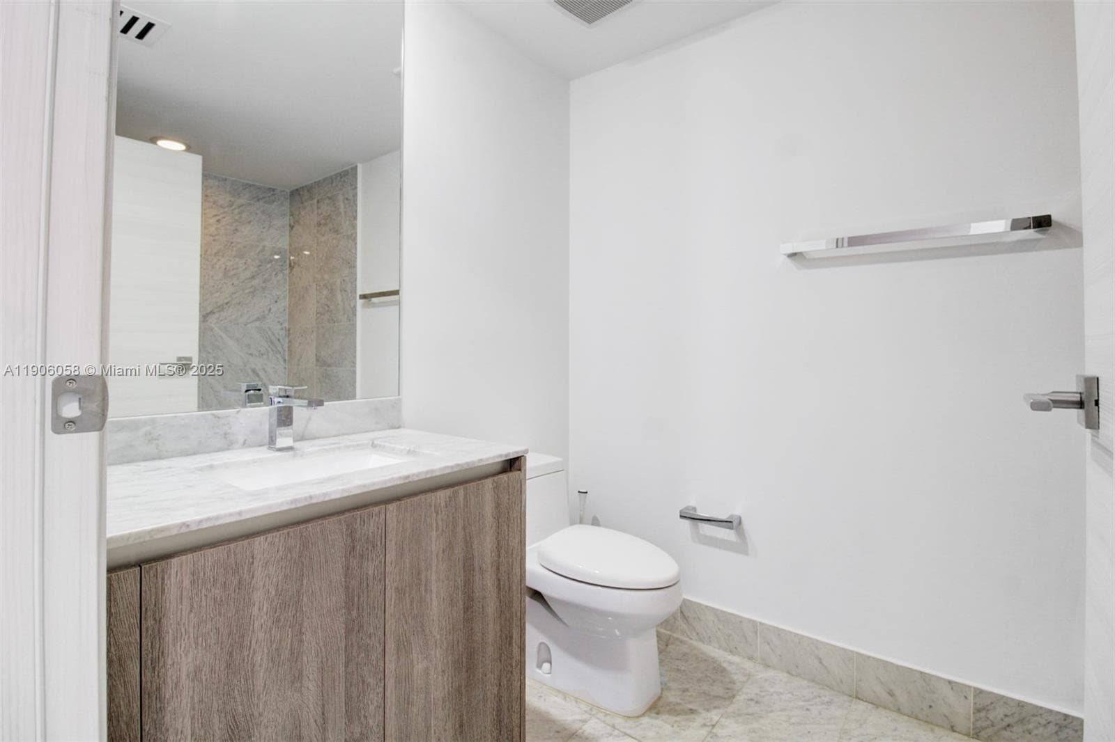 801 S Miami Ave # 4309, Miami FL 33130 — 23
