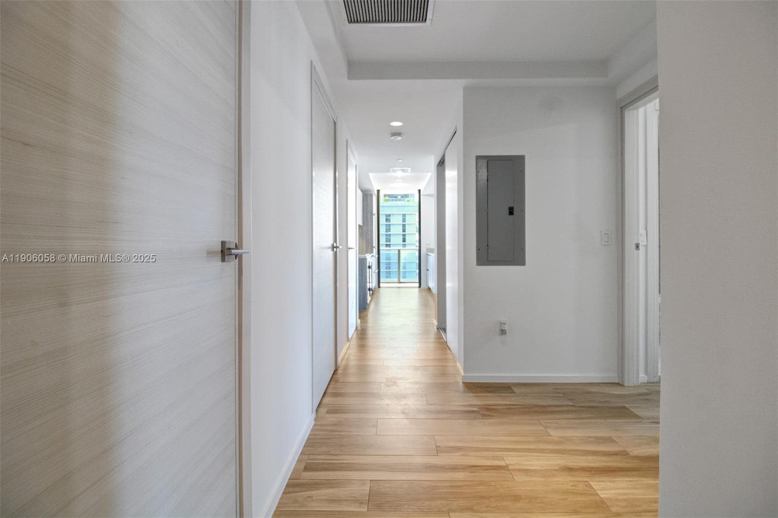 801 S Miami Ave # 4309, Miami FL 33130 — 21