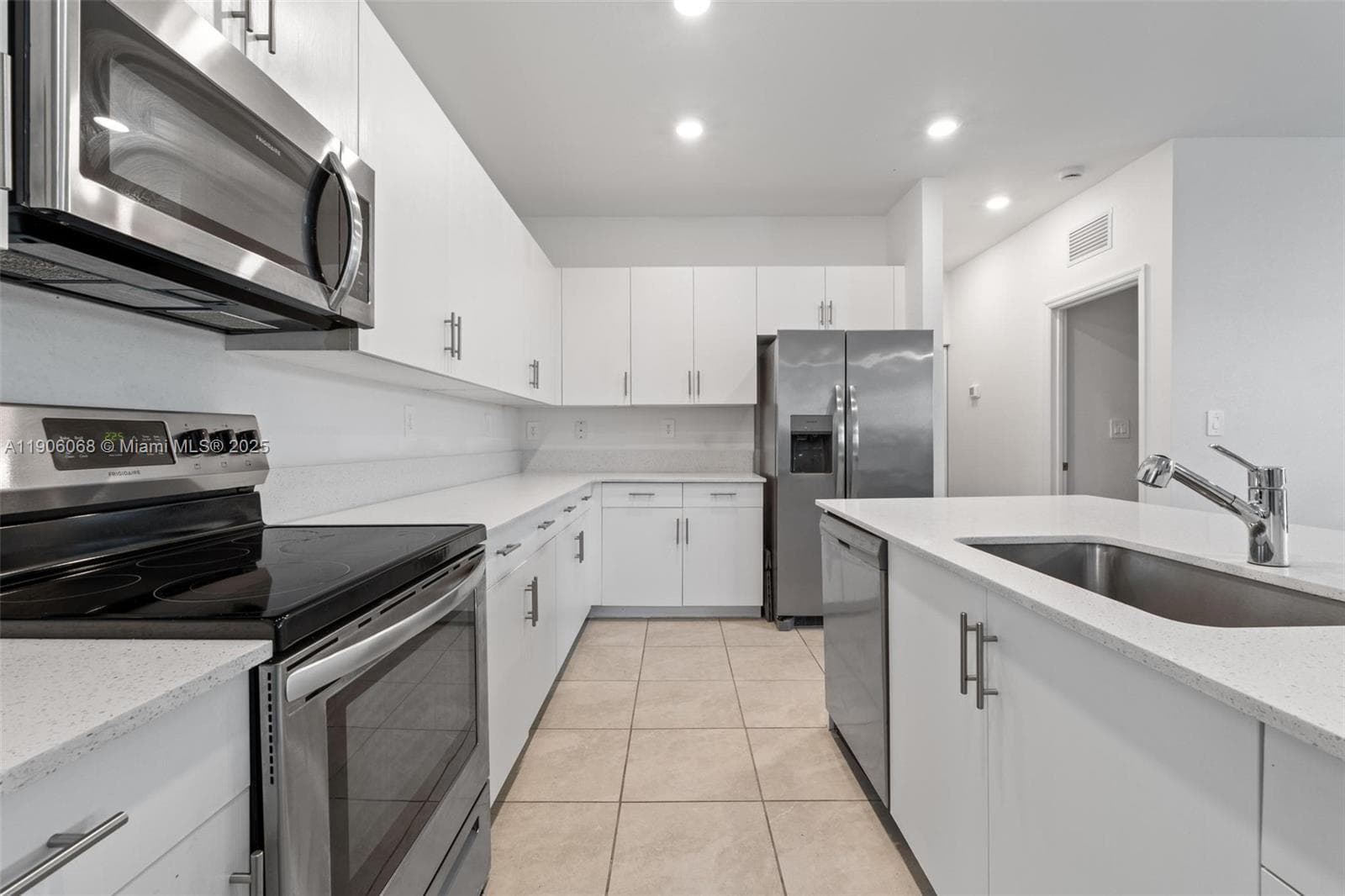 11903 SW 241st St, Homestead FL 33032 — 11