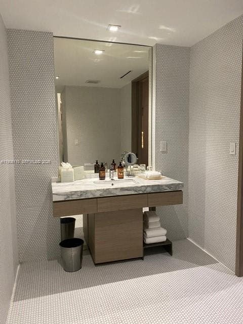 801 S Miami Ave # 604, Miami FL 33130 — 36