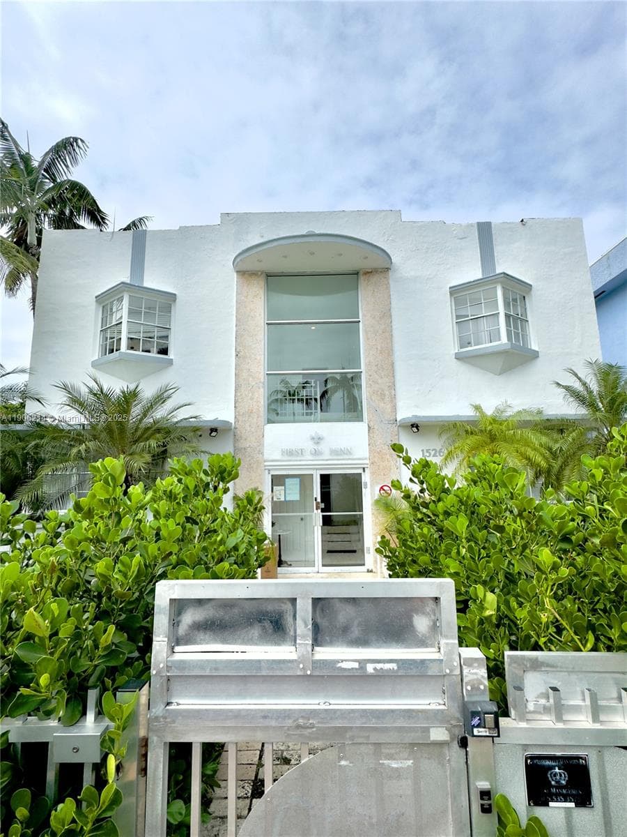 1526 Pennsylvania Ave # 2, Miami Beach FL 33139 — 1