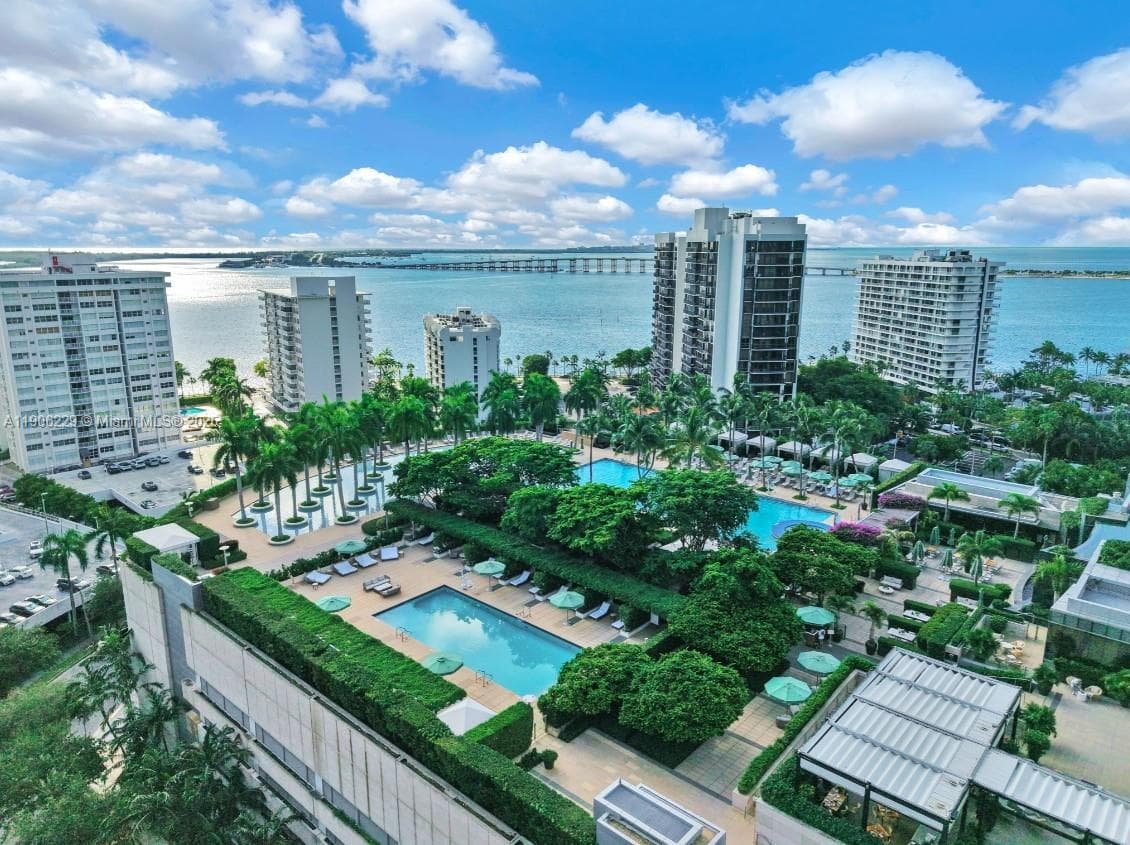 1435 Brickell Ave # 3401, Miami FL 33131 — 53