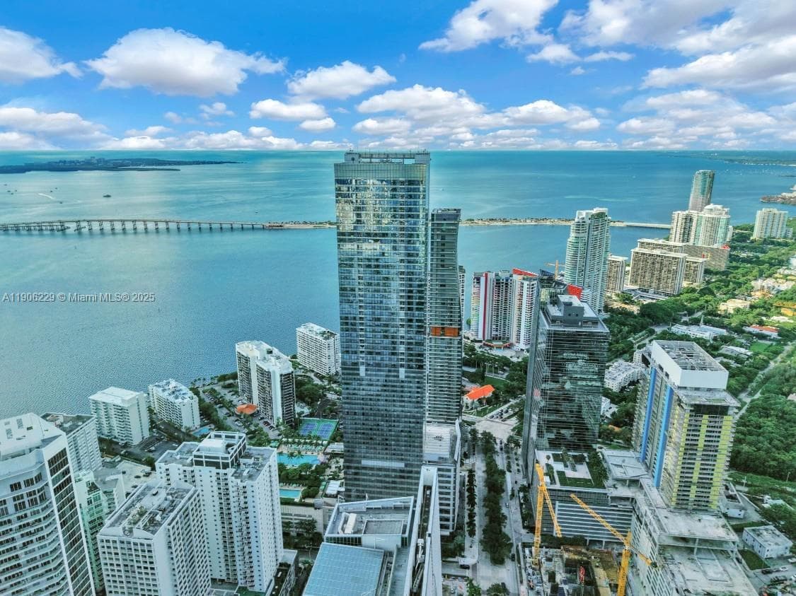1435 Brickell Ave # 3401, Miami FL 33131 — 45