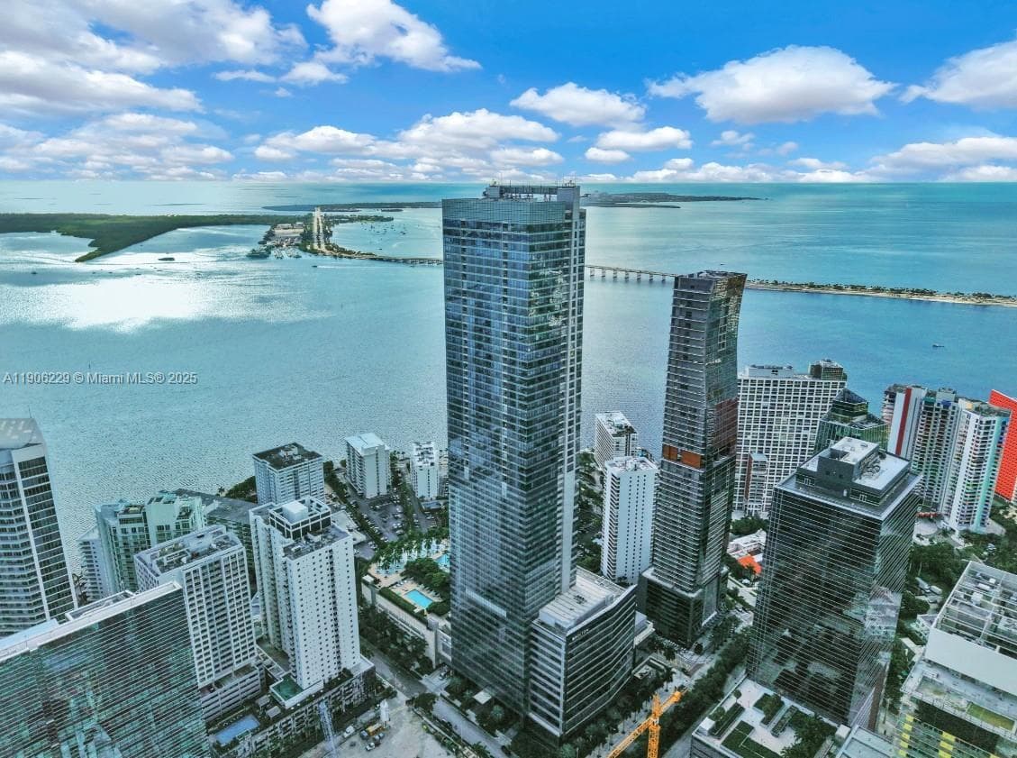 1435 Brickell Ave # 3401, Miami FL 33131 — 44