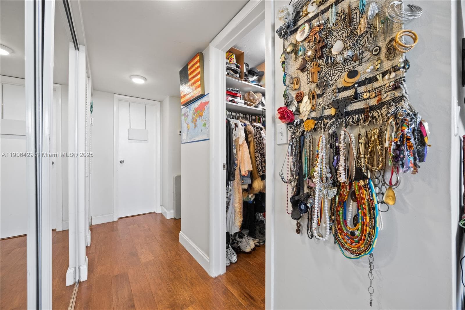 1470 NE 125th Ter, North Miami FL 33161 — 27