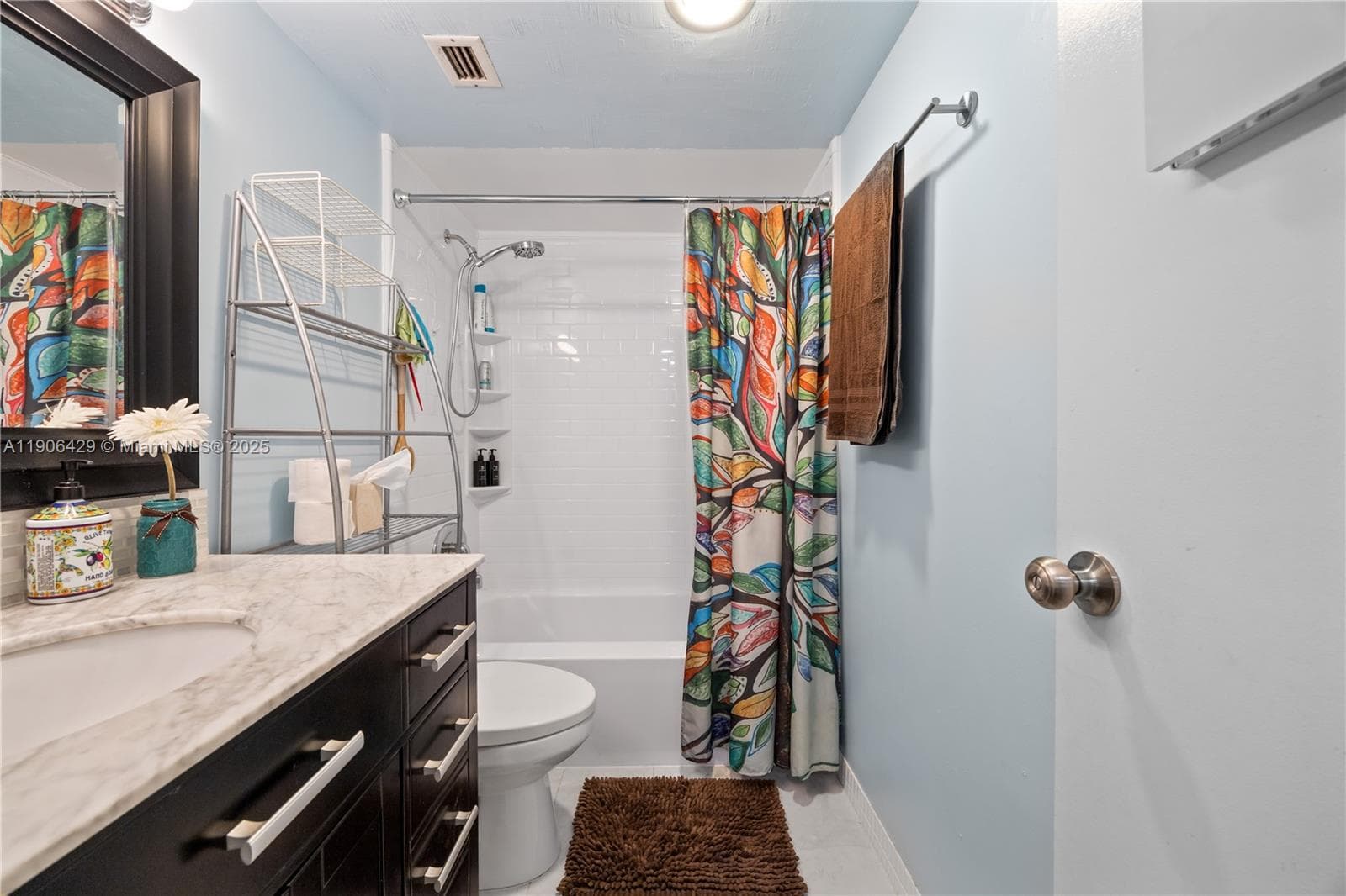 1470 NE 125th Ter, North Miami FL 33161 — 22