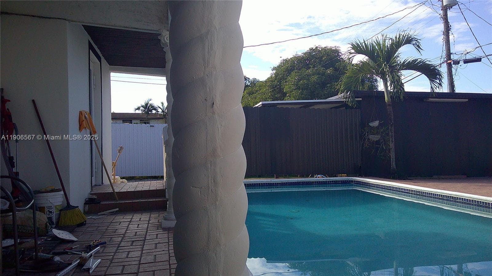 5066 E 9th Ct, Hialeah FL 33013 — 16