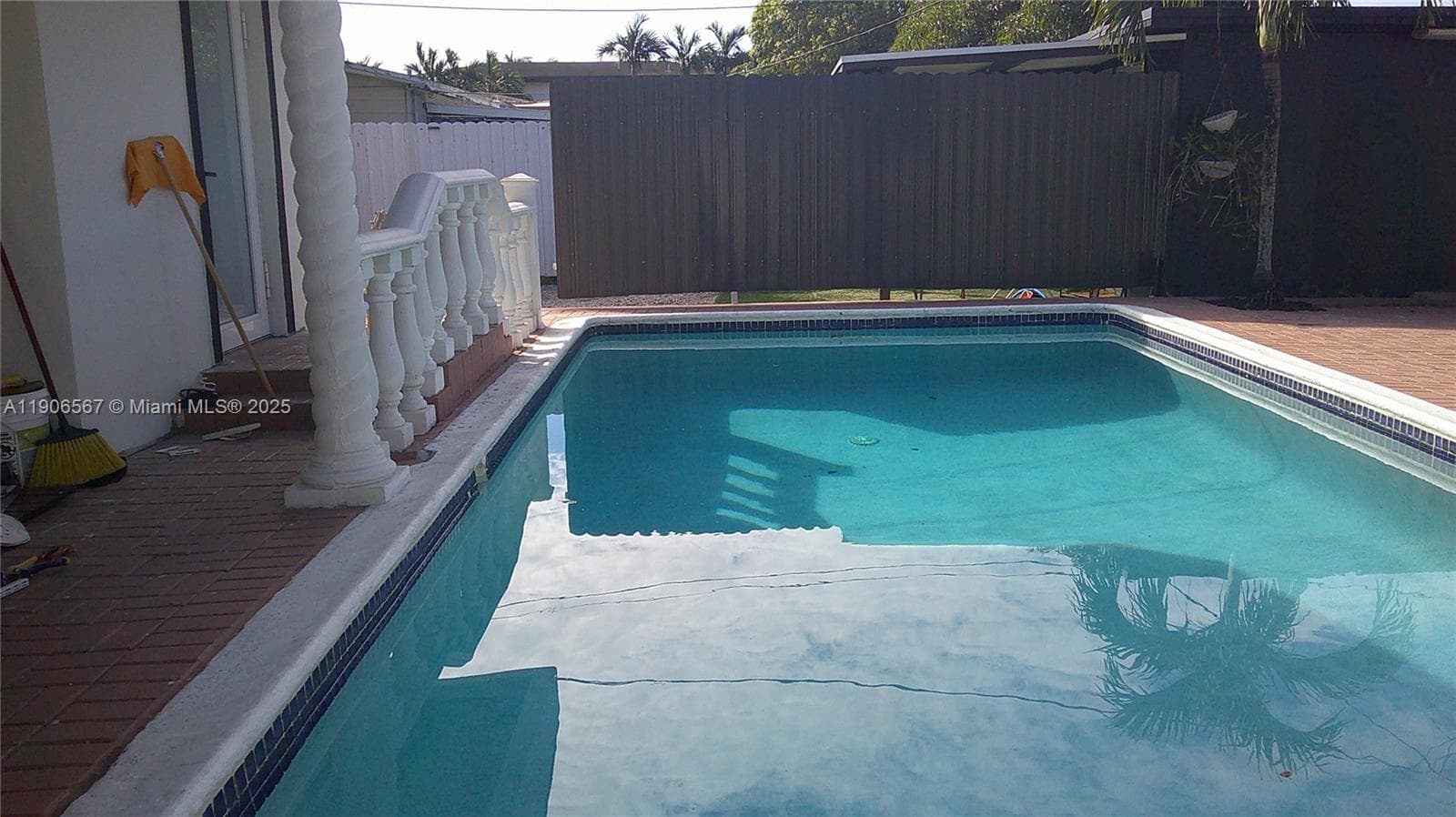 5066 E 9th Ct, Hialeah FL 33013 — 14