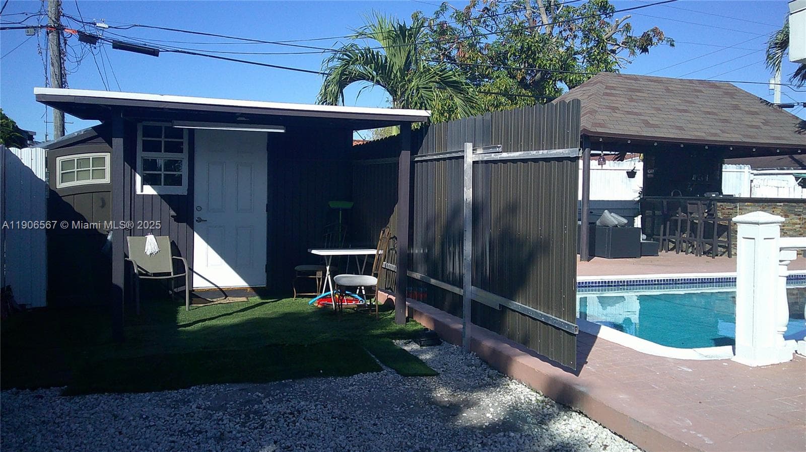 5066 E 9th Ct, Hialeah FL 33013 — 41