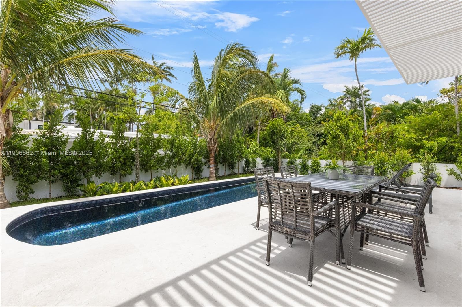 4504 Sheridan Ave, Miami Beach FL 33140 — 29