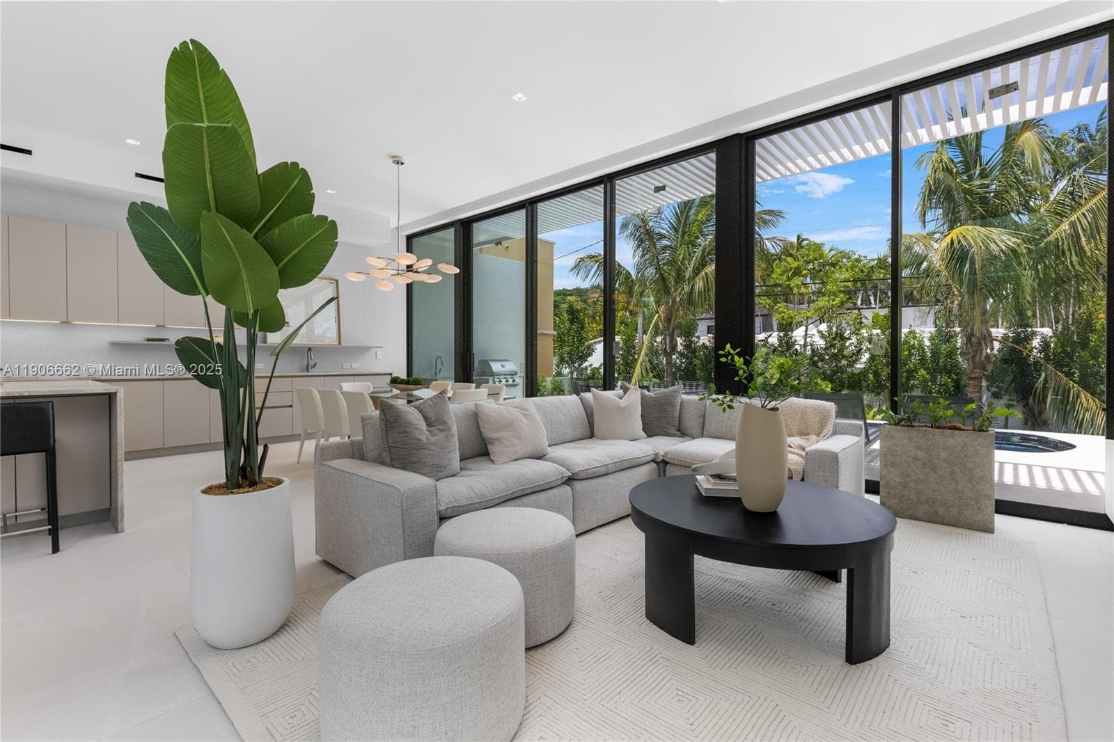 4504 Sheridan Ave, Miami Beach FL 33140 — 25