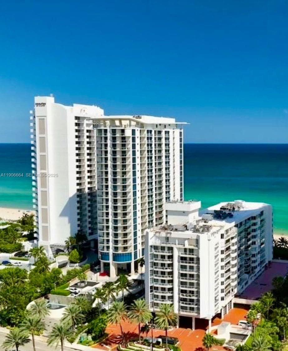 17315 Collins Ave # 602, Sunny Isles Beach FL 33160 — 21
