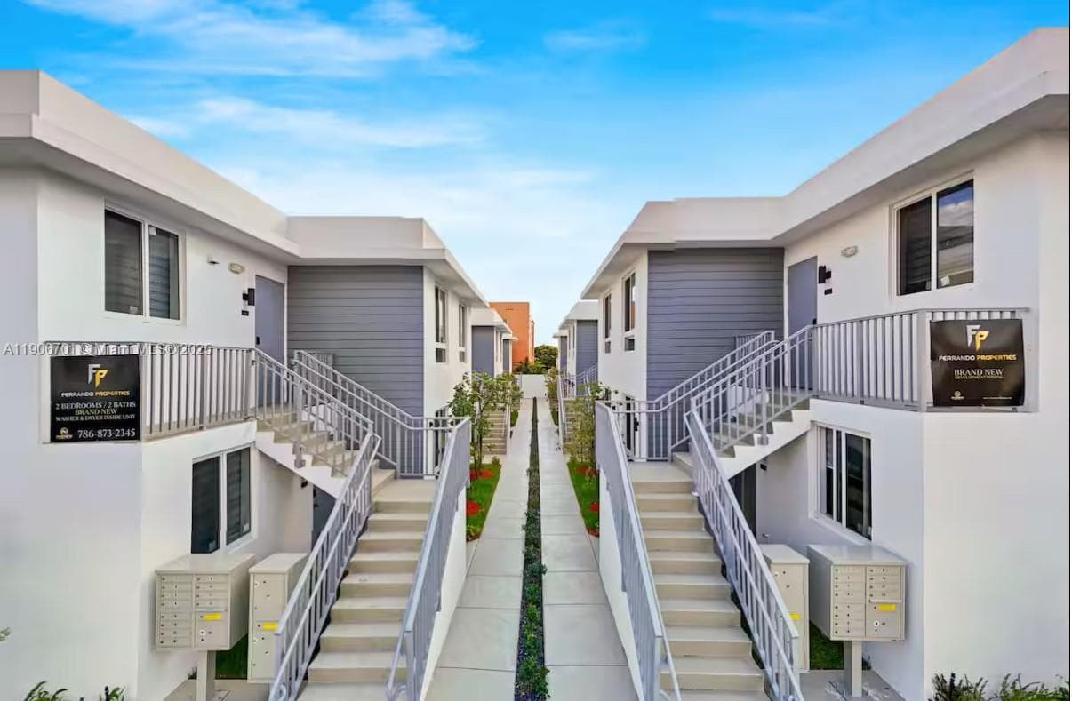 Lawrence Estate Land Co, Miami, FL — 25
