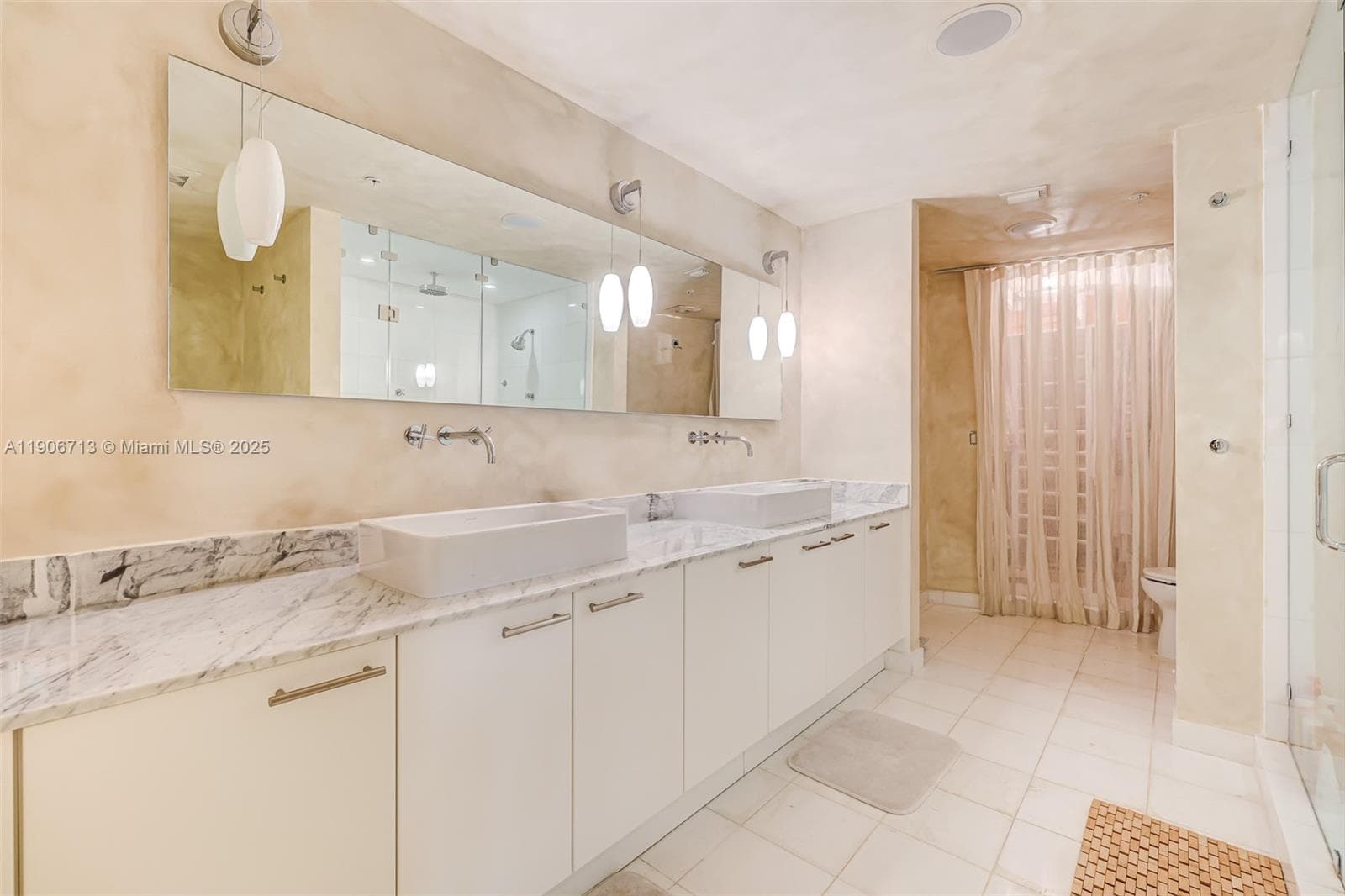 2001 Meridian Ave # 307, Miami Beach FL 33139 — 13