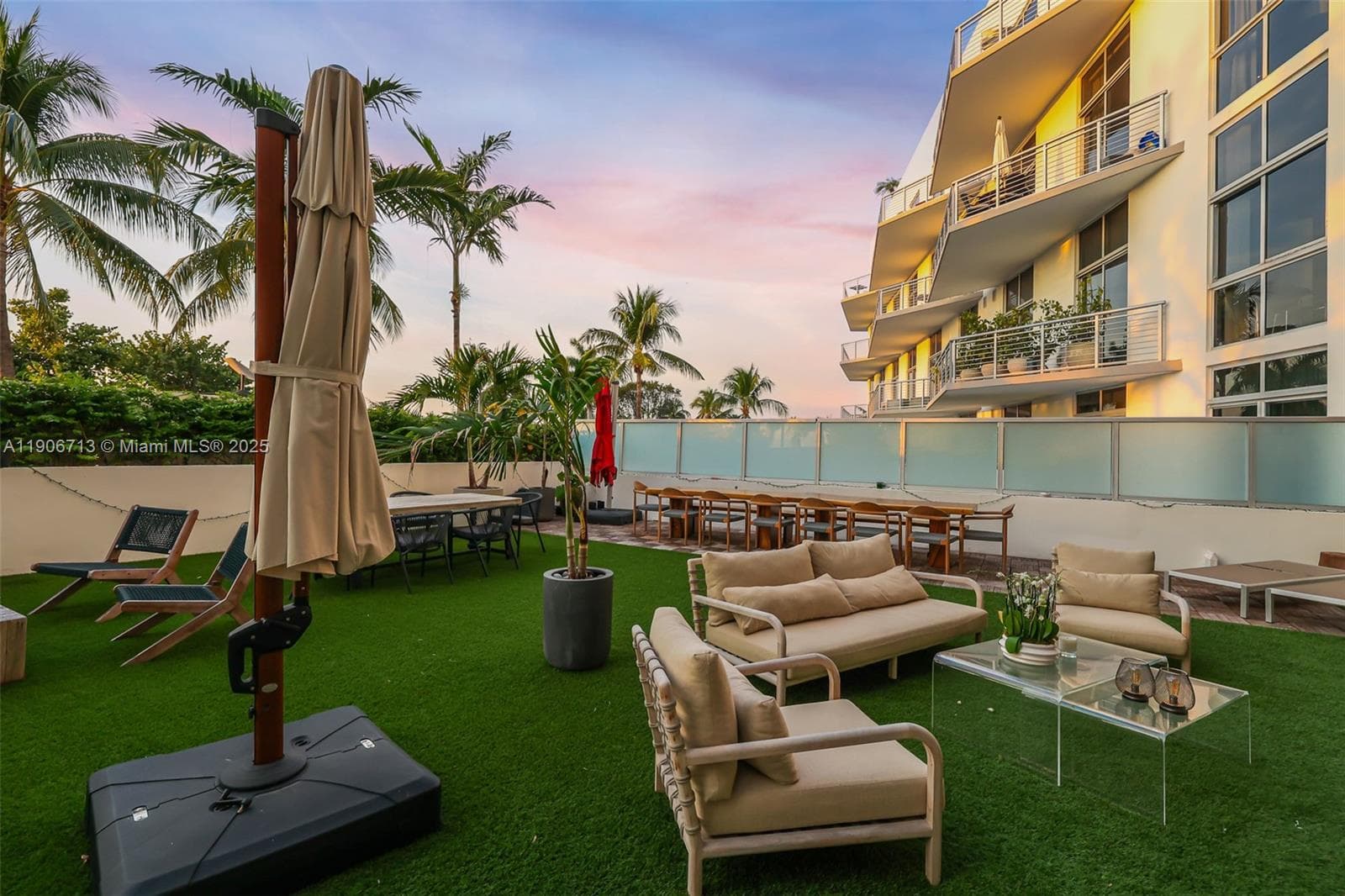 2001 Meridian Ave # 307, Miami Beach FL 33139 — 20