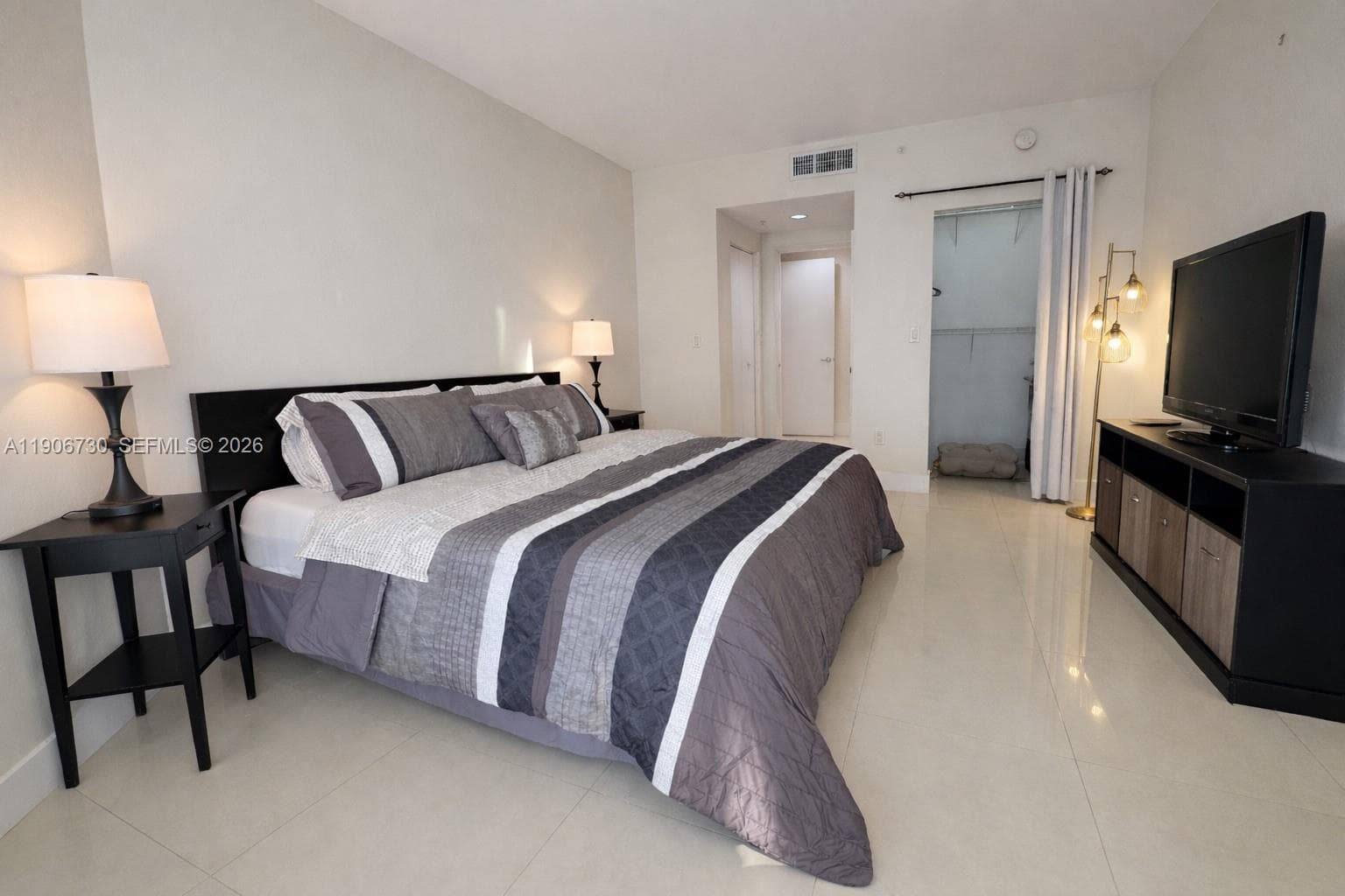 17375 Collins Ave # 1505, Sunny Isles Beach FL 33160 — 11