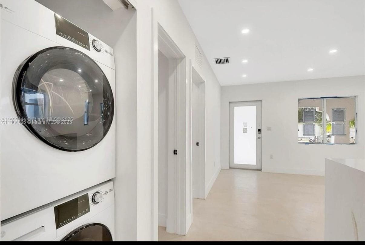 545 NW 47th St, Miami FL 33127 — 7