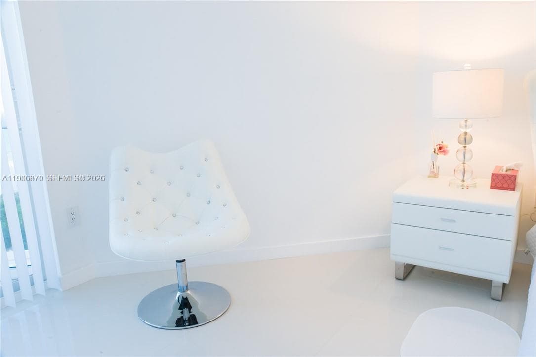 6301 Collins Ave # 1402, Miami Beach FL 33141 — 26