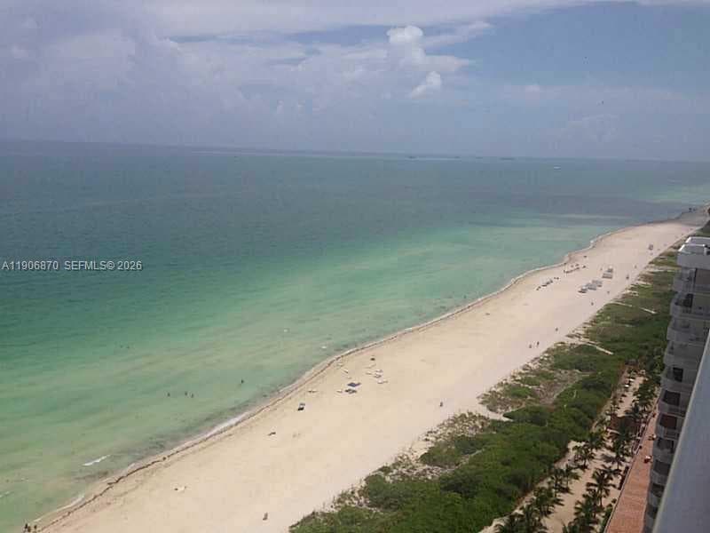 6301 Collins Ave # 1402, Miami Beach FL 33141 — 9