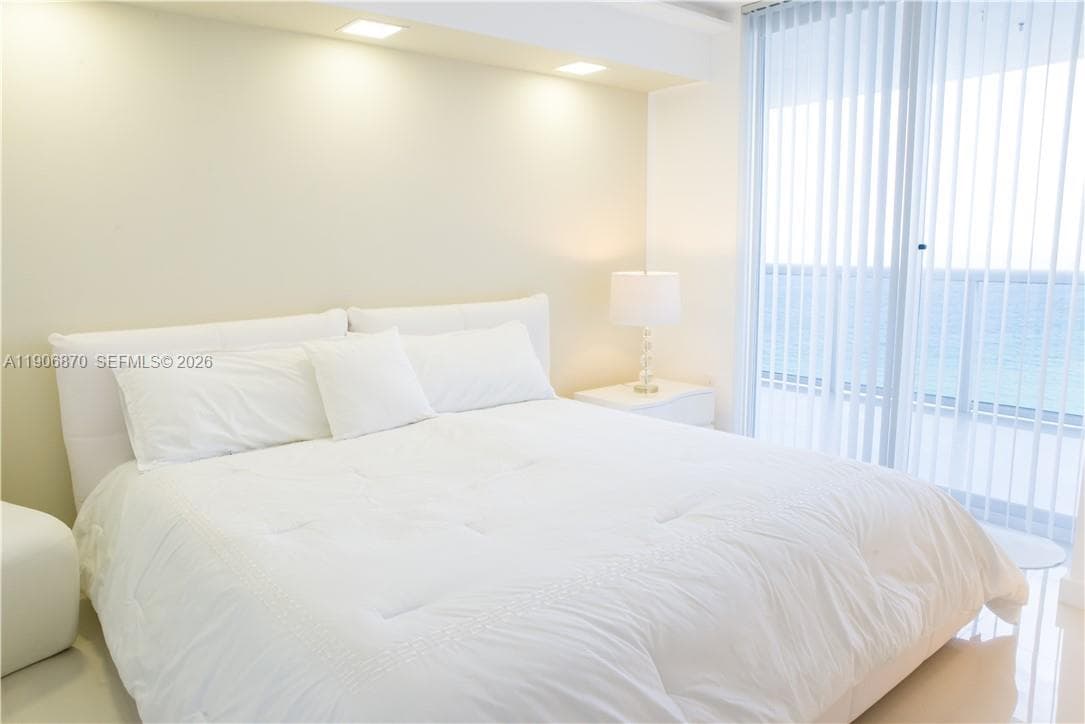 6301 Collins Ave # 1402, Miami Beach FL 33141 — 25