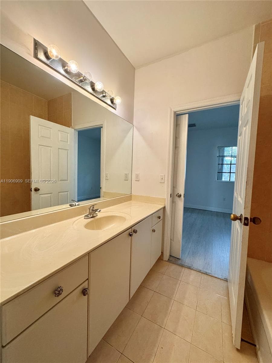 2590 NE 3rd Dr # 203, Homestead FL 33033 — 17