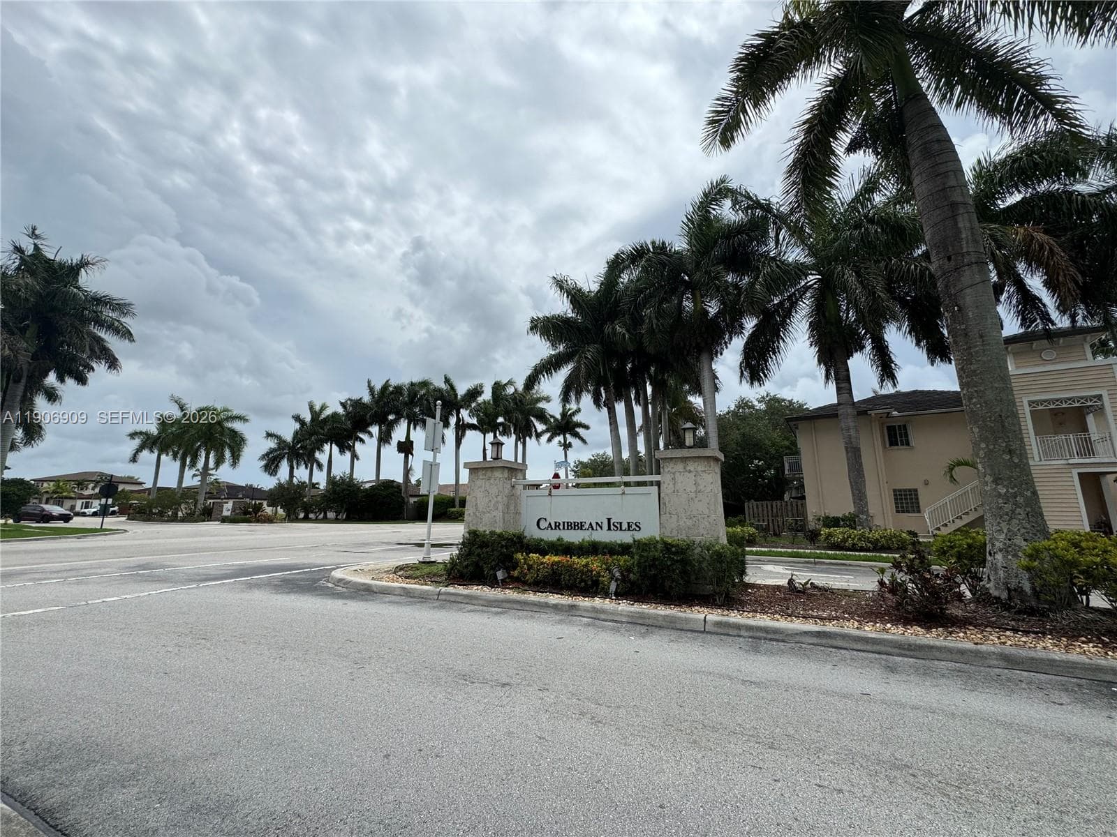 2590 NE 3rd Dr # 203, Homestead FL 33033 — 74