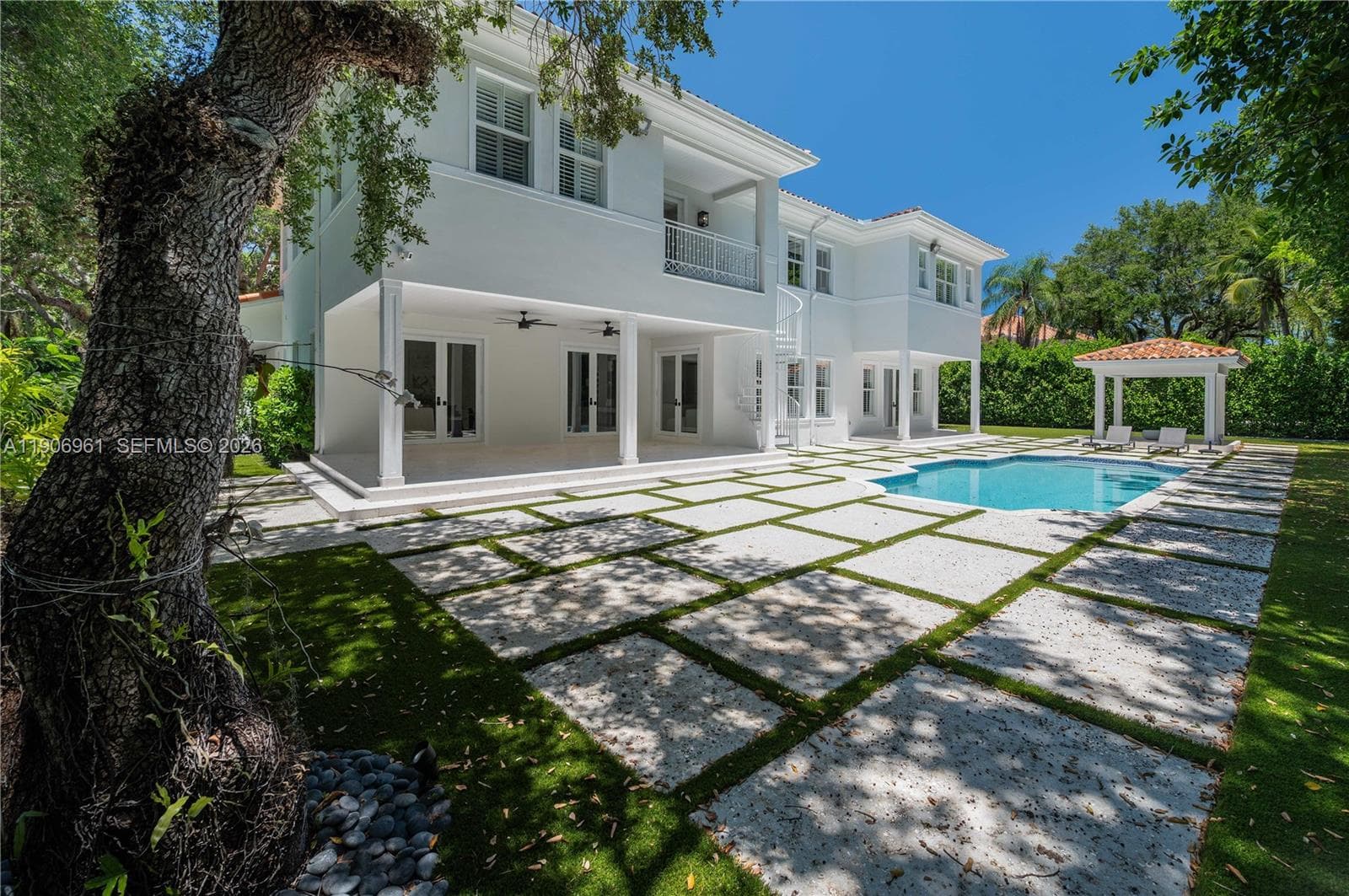 680 Destacada Ave, Coral Gables FL 33156 — 30