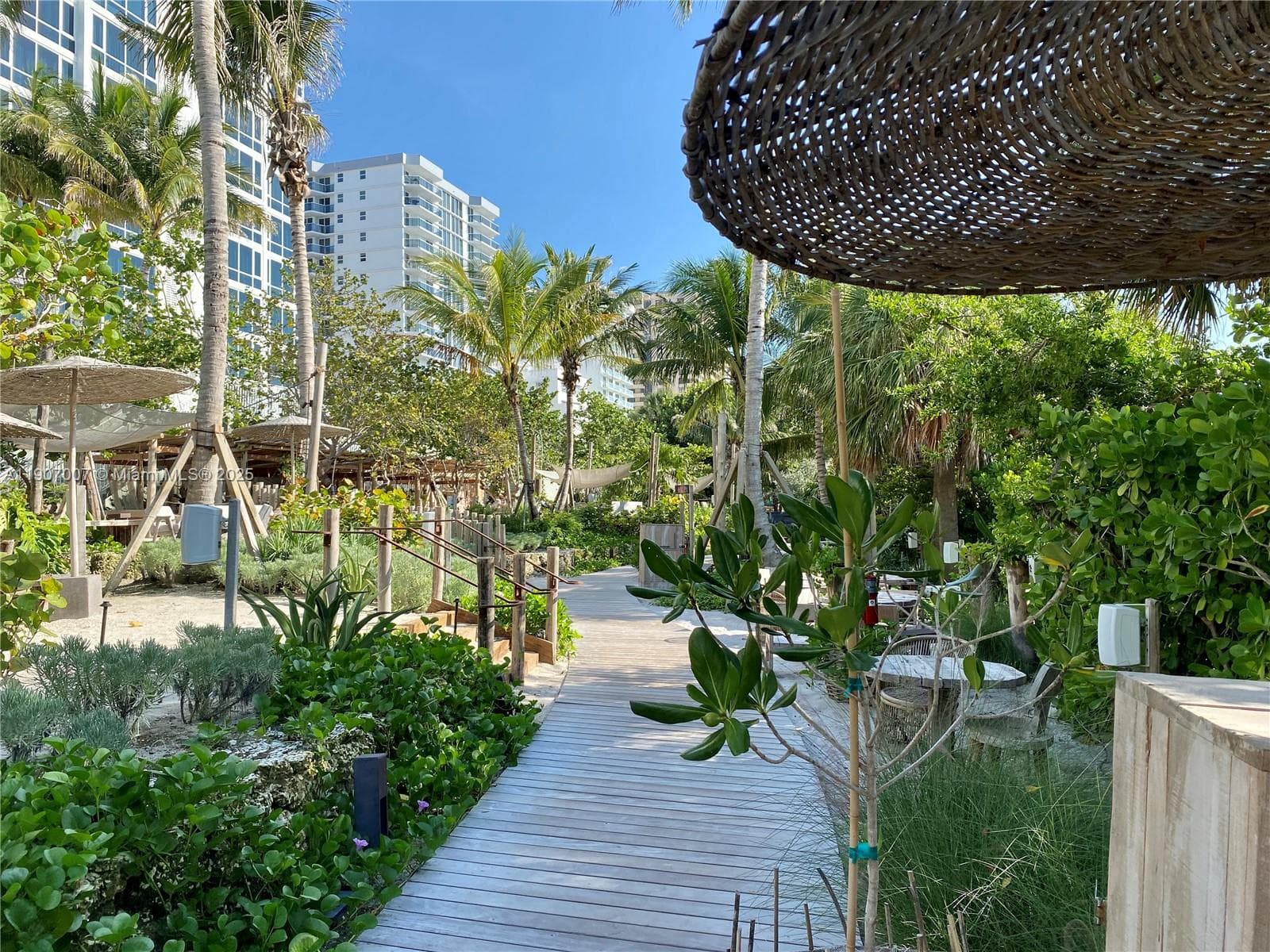2301 COLLINS AV # 737, Miami Beach FL 33139 — 27