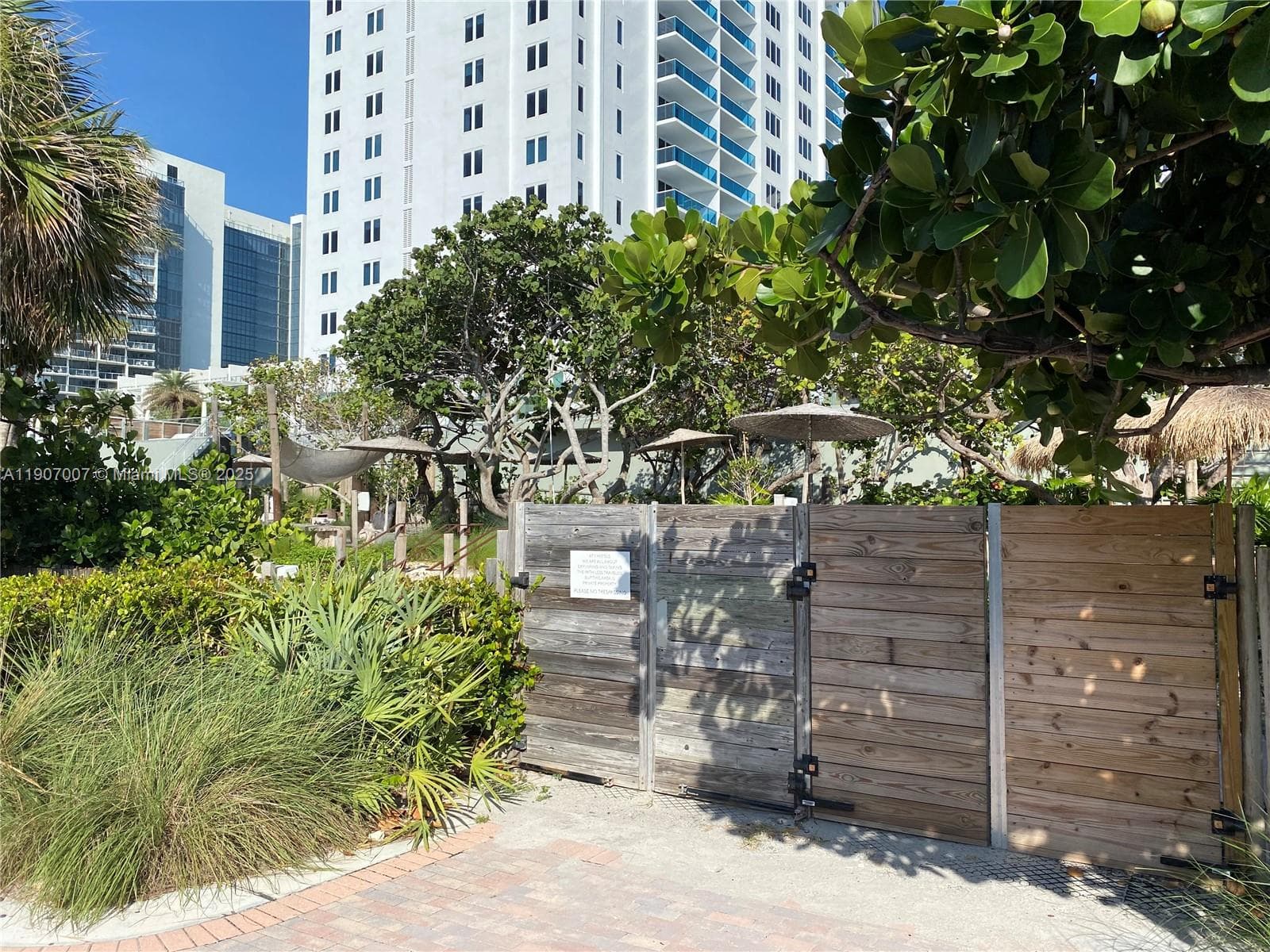 2301 COLLINS AV # 737, Miami Beach FL 33139 — 26