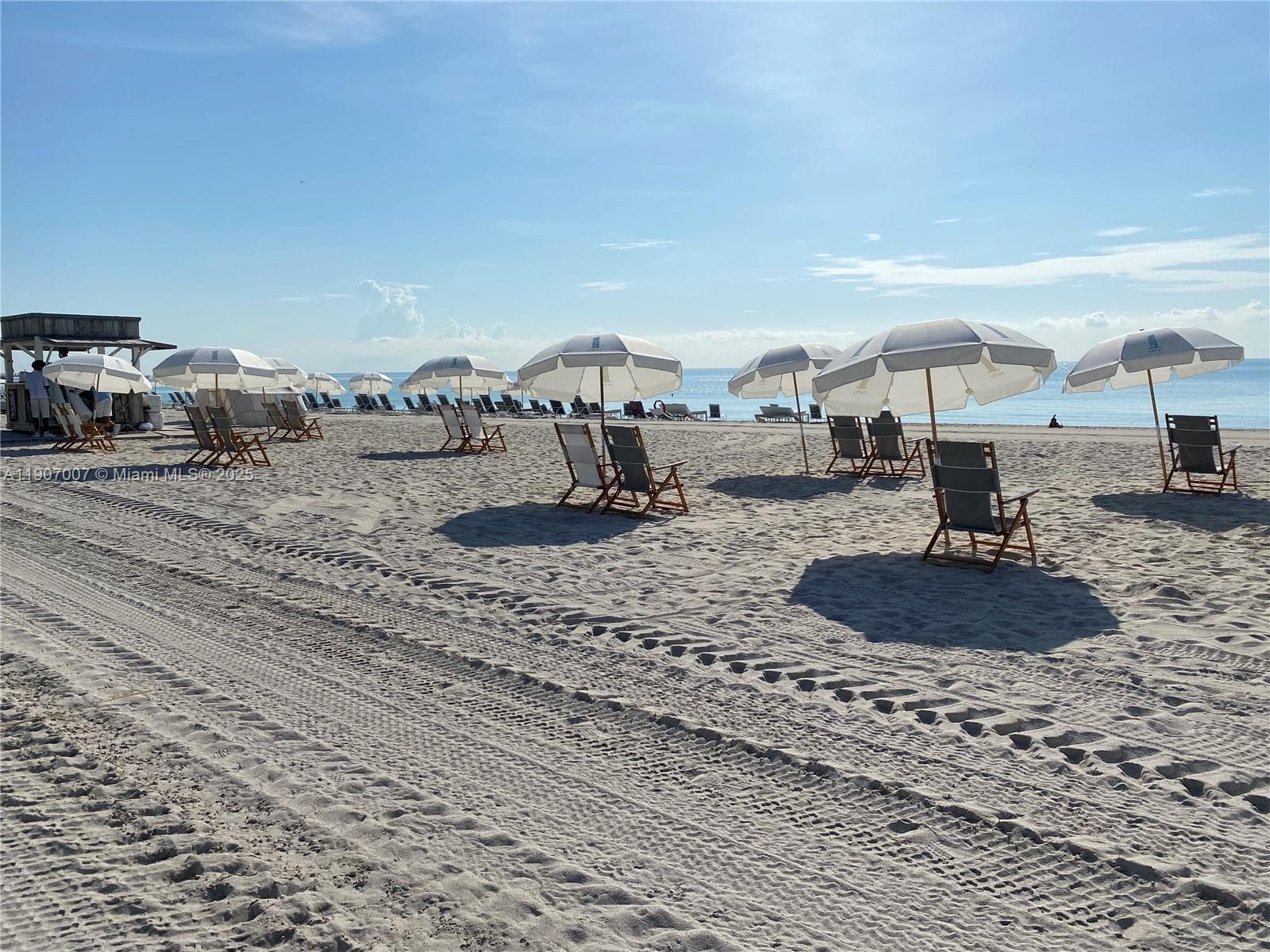 2301 COLLINS AV # 737, Miami Beach FL 33139 — 24
