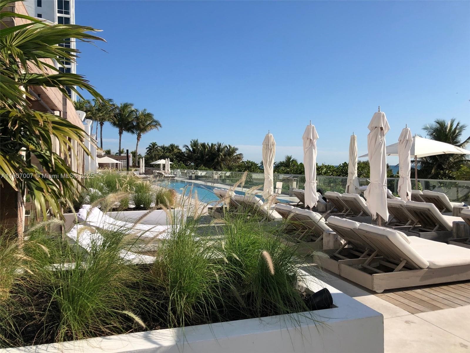 2301 COLLINS AV # 737, Miami Beach FL 33139 — 14