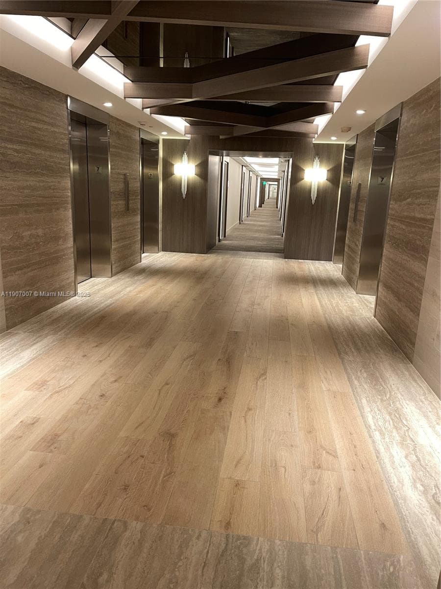 2301 COLLINS AV # 737, Miami Beach FL 33139 — 18