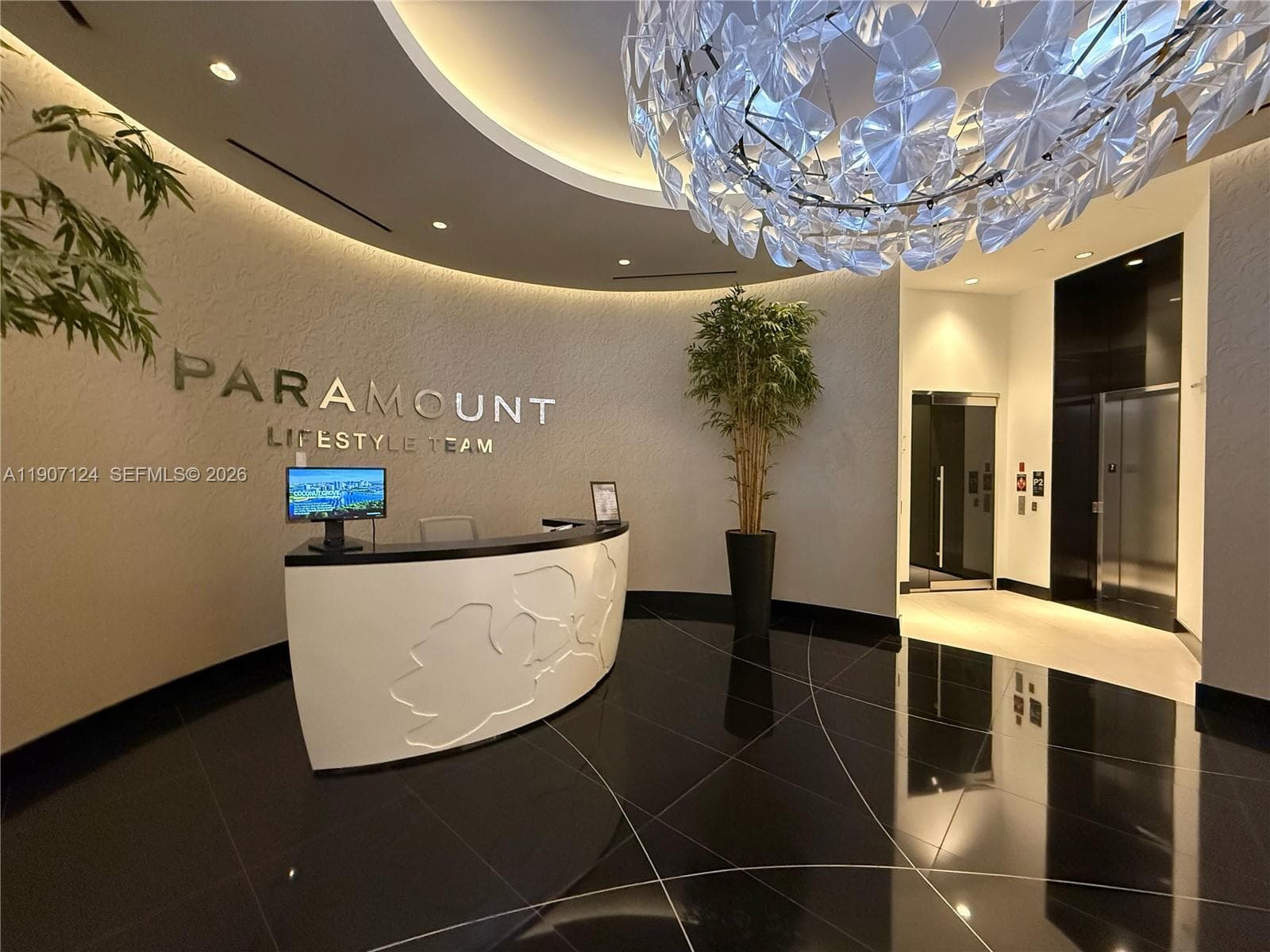 851 NE 1st Ave # 4811, Miami FL 33132 — 23