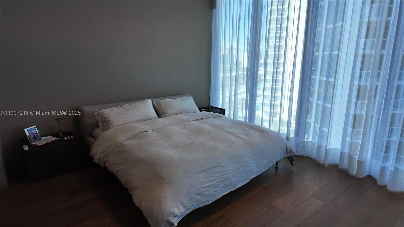 18555 Collins Ave # 905, Sunny Isles Beach FL 33160 — 13