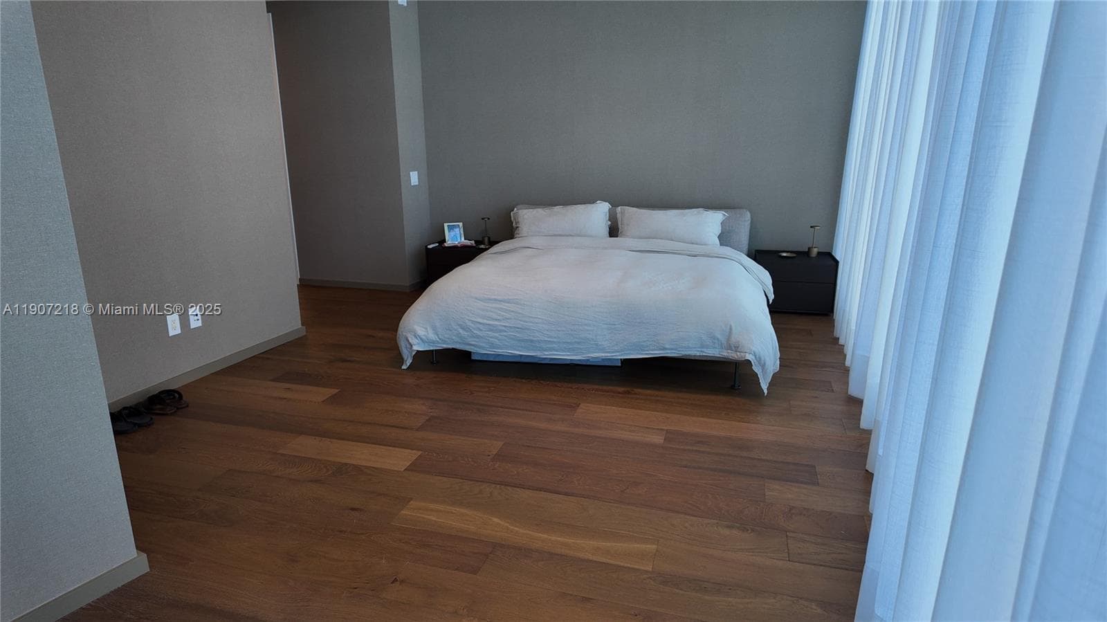 18555 Collins Ave # 905, Sunny Isles Beach FL 33160 — 12