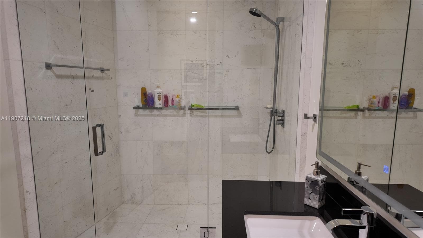 18555 Collins Ave # 905, Sunny Isles Beach FL 33160 — 15