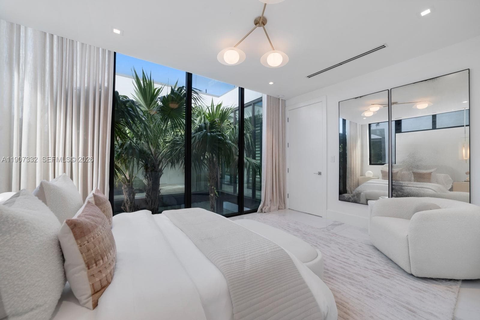 7845 Atlantic Way, Miami Beach FL 33141 — 52